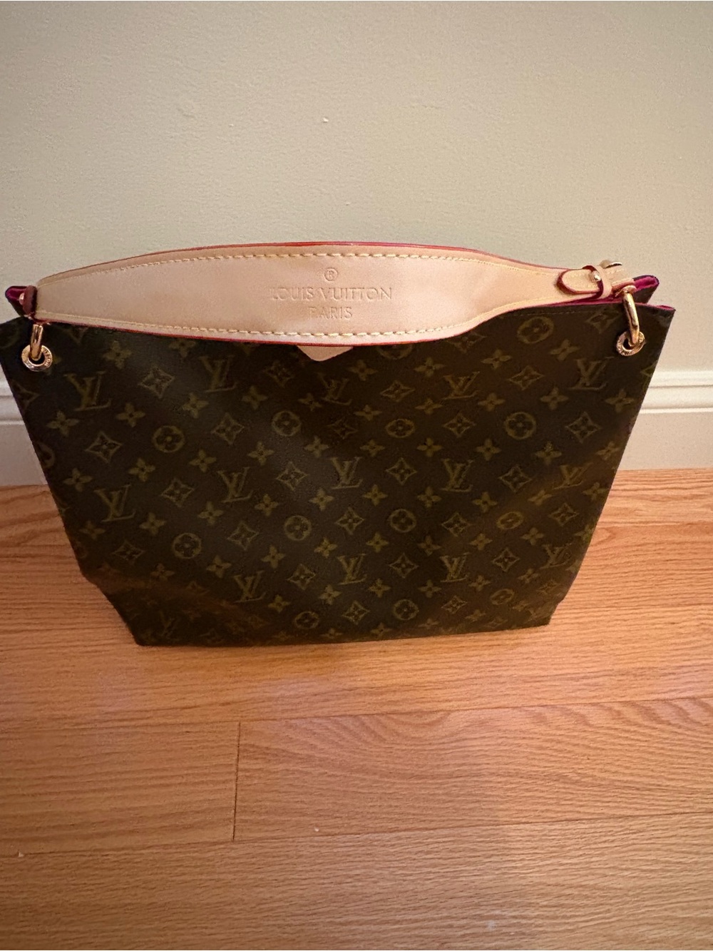 Louis Vuitton Monogram Shoulder Bag with Pink Interior Trim - Picture 7 of 9